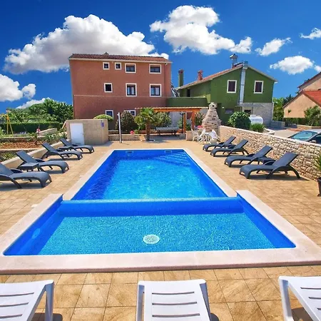 Fuer 5 Personen Ca 50 Qm In Fazana-surida, Istrien Istrische Riviera Valbandon
